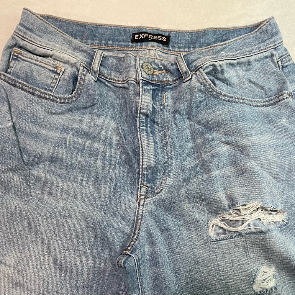 Express Light Wash Ripped Jeans